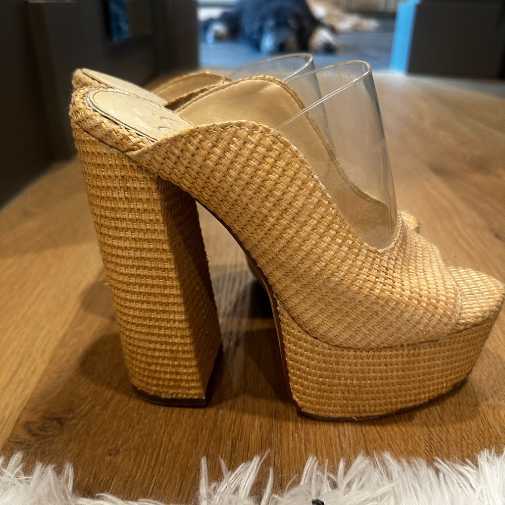 Jessica Simpson Platform Sandal Size 7